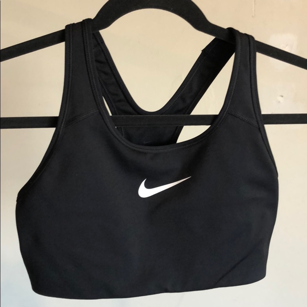 Black Nike sports bra